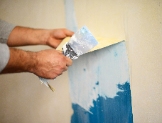 Local Business Wallpaper Removal in Dubai 