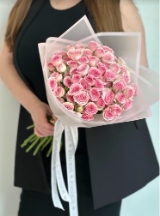 Local Business Surprise your loved ones in Dubai with the beauty of fresh blooms! in  