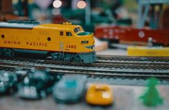 Buy Model Trains Sets